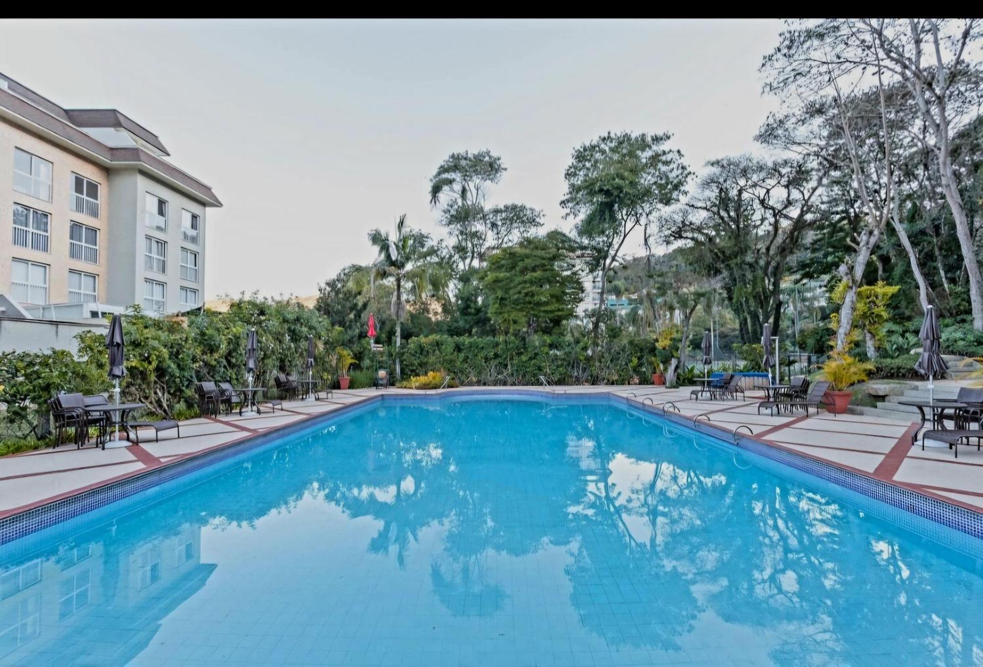 Granja Brasil - Lindo Studio - Com Piscina E Lazer - No Centro De Itaipava Петрополис Экстерьер фото